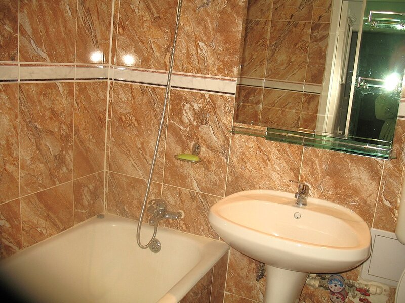 Rahova, str. Malcoci, tv, ac, contract ANAF